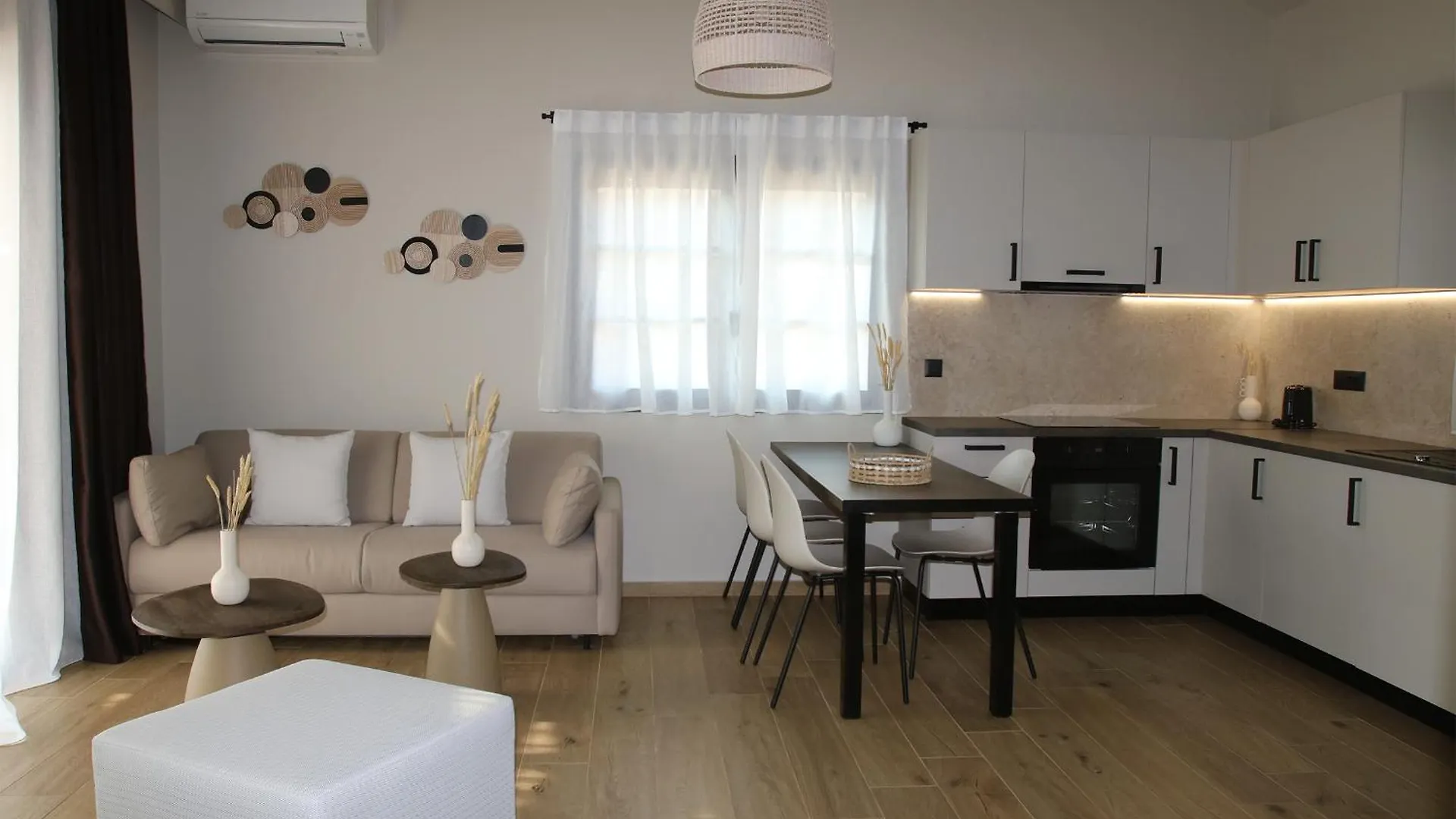 Liotopos Villas Lixouri 0*,