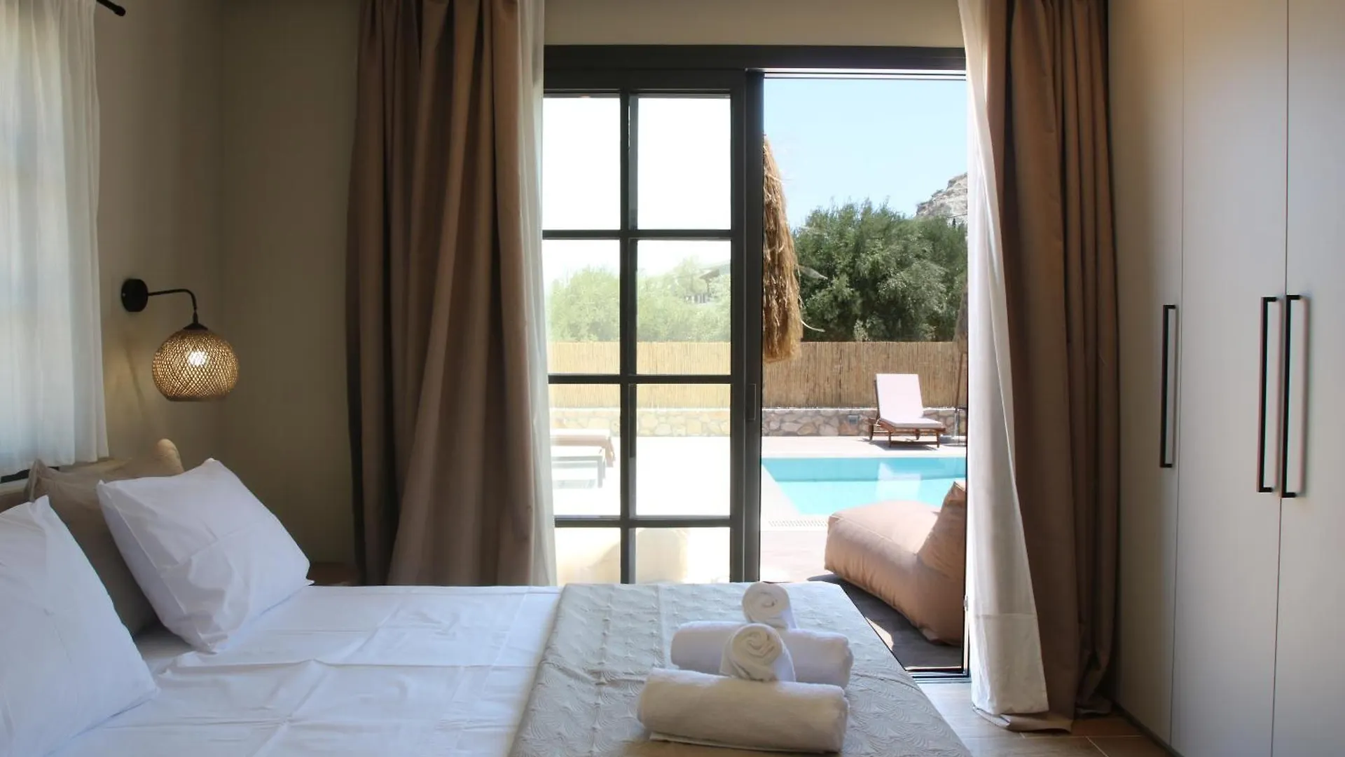 Liotopos Villas Lixouri